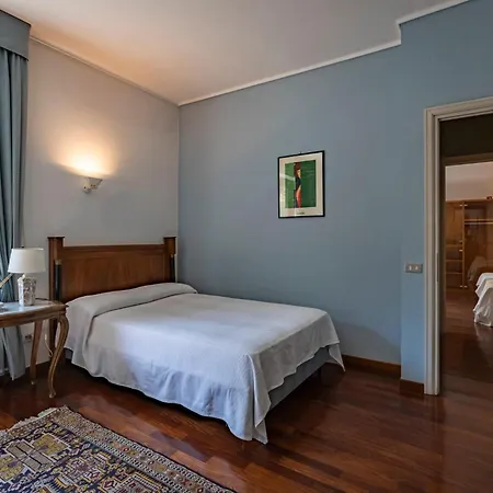 Near Arona Villa Dormelletto