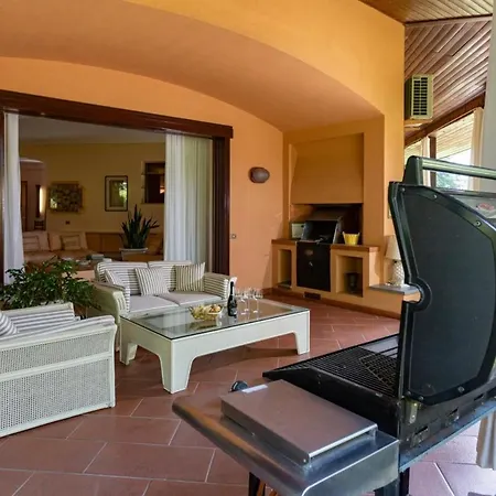 Villa Near Arona
