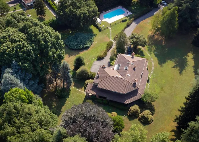 Near Arona ドルメッレット