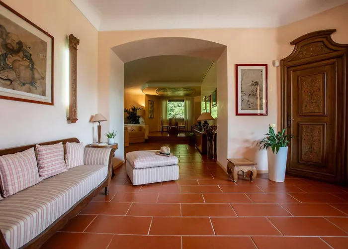 Near Arona ヴィラ *