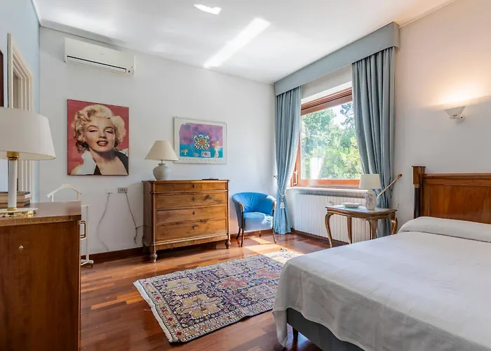 Near Arona ドルメッレット