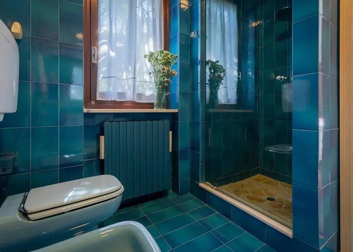 Near Arona * ドルメッレット