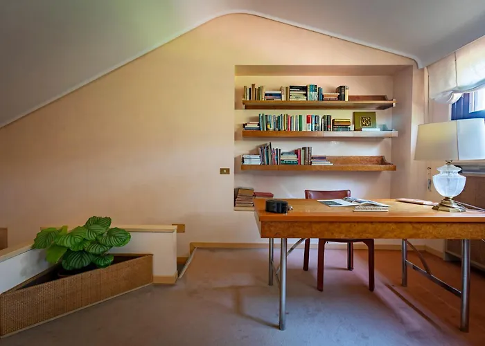 Near Arona Villa Dormelletto