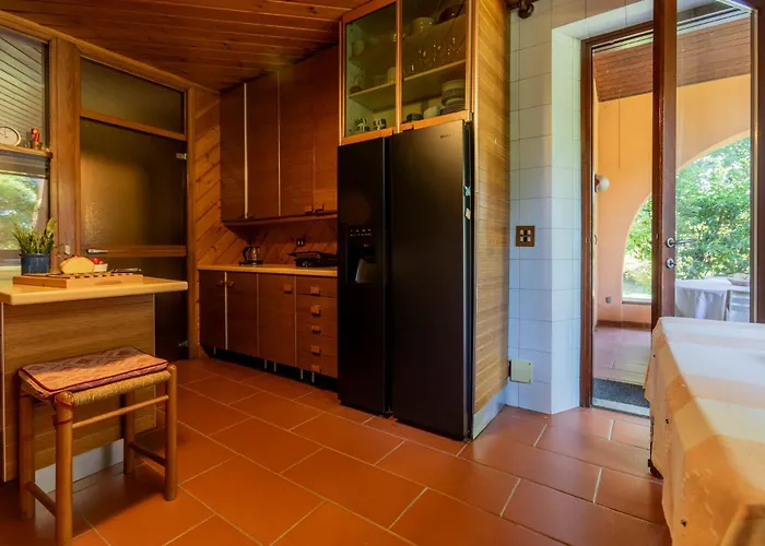 Near Arona ドルメッレット