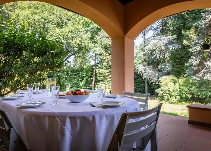 Near Arona * ドルメッレット