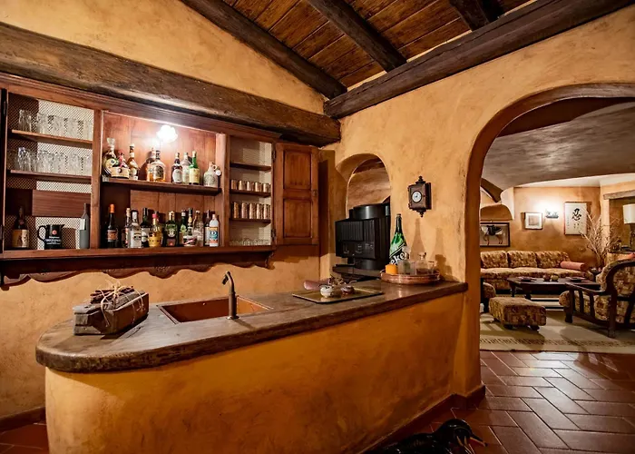 Near Arona ヴィラ