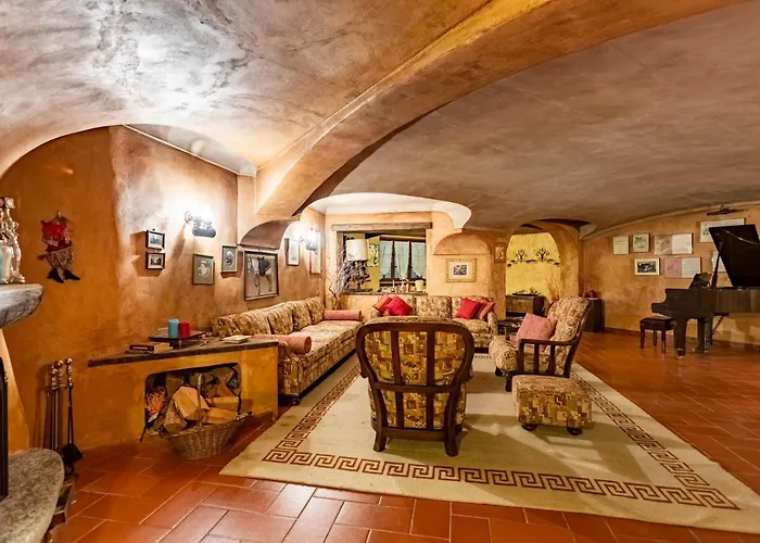 Near Arona ヴィラ *