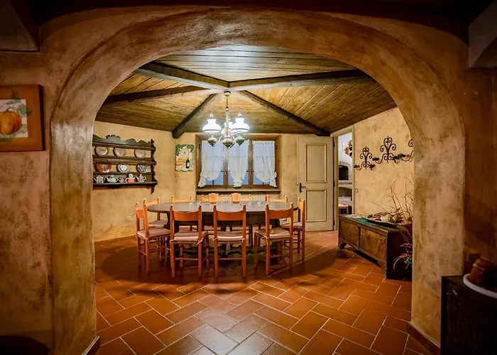 Near Arona ヴィラ ドルメッレット